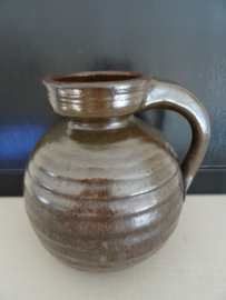 Kruik - keramiek - aardewerk - vintage - bruin - VERKOCHT