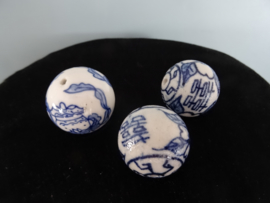 Grote kralen - Chinees - blauw/wit - VERKOCHT