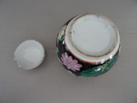 Chinese gemberpot - famille noir - VERKOCHT