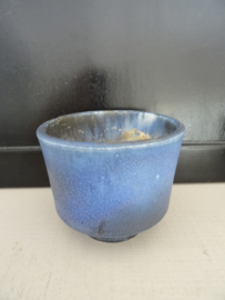Vintage bloempotje - blauw - VERKOCHT