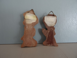 Wanddecoratie - biddende kinderen - vintage - kunststof - klein model - VERKOCHT