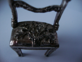 Zilverkleurig miniatuur stoel - VERKOCHT