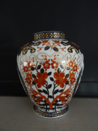 Vaasje - Gold kabuki porselein - VERKOCHT