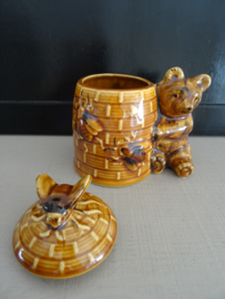 Honingpot bijenkorf met beer -  vintage - VERKOCHT