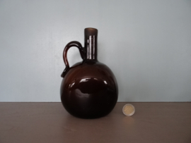 Oude glazen kruik / fles - VERKOCHT