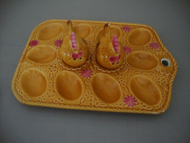 Vintage eierschaal met peper- en zoutstel kippen - VERKOCHT