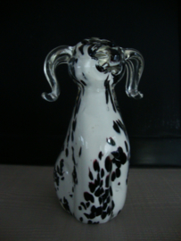 Glazen beeldje hond - hondje - glas - VERKOCHT