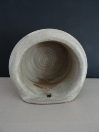Keramiek - bloempot - wandbloempot - hangbloempot- VERKOCHT