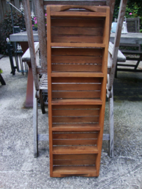 Vintage houten wandrekje - VERKOCHT