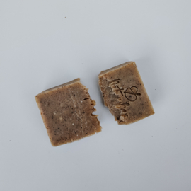 Scrub soap bar - koffie & kaneel