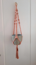 Macramé plantenhanger - oud roze