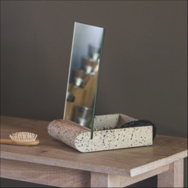 Terrazzo spiegel  & accessoires houder - wit