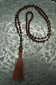 mala with rudrakshabeads and Boeddhahead