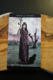 Darkness of light Tarot