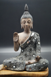 Sitting Buddha Abhaya mudra  28 cm hoog