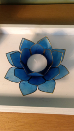 thea light holder lotus flower blue