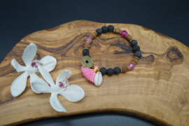 Bracelet with lavastone and rudrakshabeads