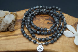 Mala with 108 onyx beads