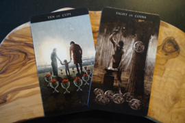 Darkness of light Tarot