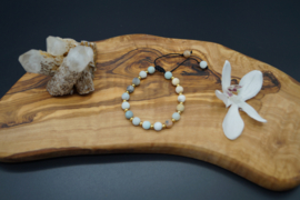 refined bracelet with amazonite beads