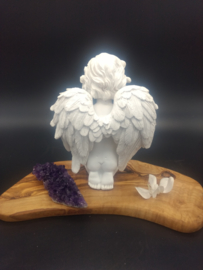 kneeling angel 18 cm