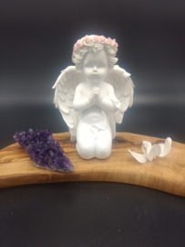 Angel kneeling 14 cm