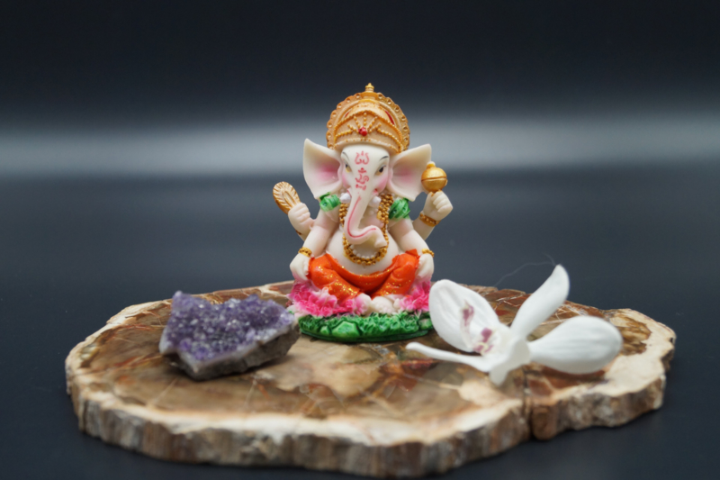 Kleine kleurrijke Ganesha 10 cm