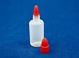 Bouteille avec insert rouge et bouchon rouge 100ml/pc