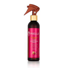 Mielle Pomegranate & Honey Curl Refreshing Spray 249ml