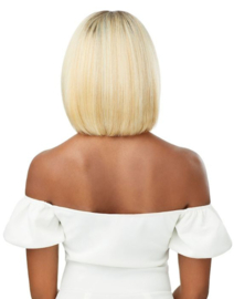 Outre Perfect Hairline HD Wig - Jenisse