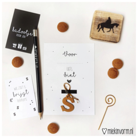 Kaart || Voor... liefs, Sint + gouden letter