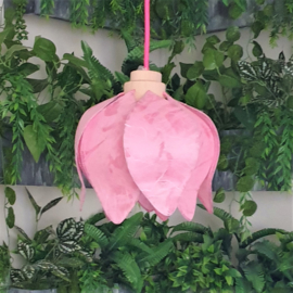 Tulp Hanglamp (pendant lamp)- kleur(colour): licht roze/light pink