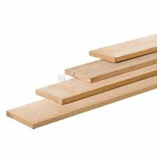 Vuren planken geschaafd