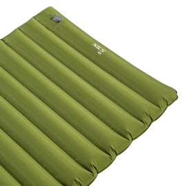 Nils Camp 10 cm Mat Ingebouwde Pomp