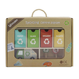 Recyclingcentrum met vuilniswagen