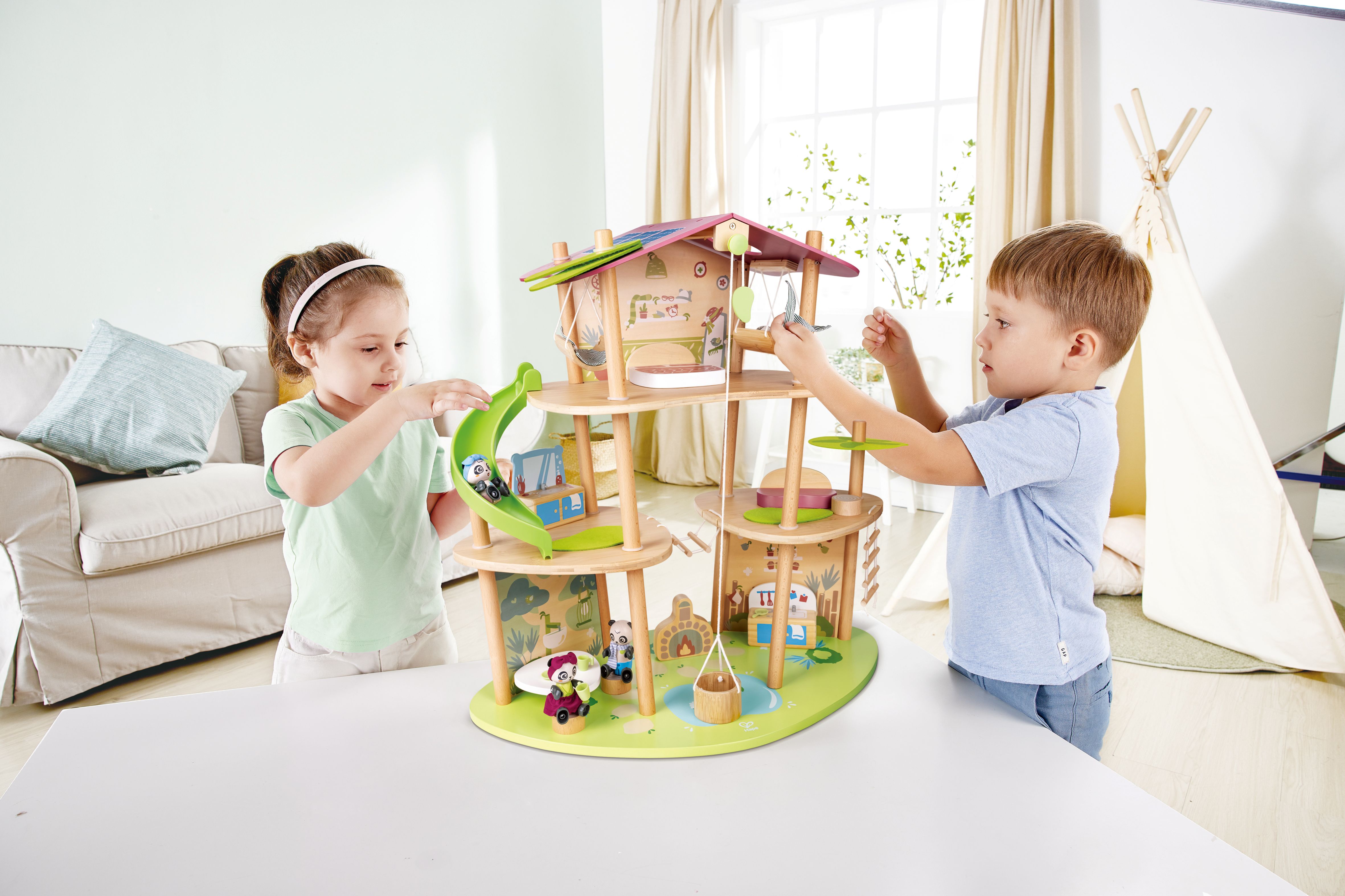 Hape poppenhuis Panda's Bamboo House 25-delig