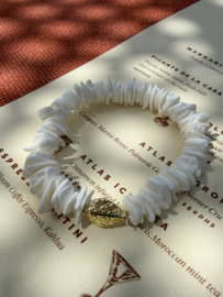 Shell bracelet