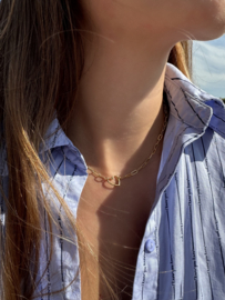 Chunky love necklace