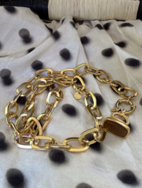 Naia necklace