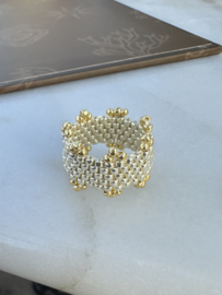 Crown ring