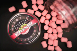Forgotten Flavours Strawberry Dumbell Wafter