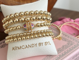 Armband Fee met real gold plated balletjes en gekleurd tussenstukje