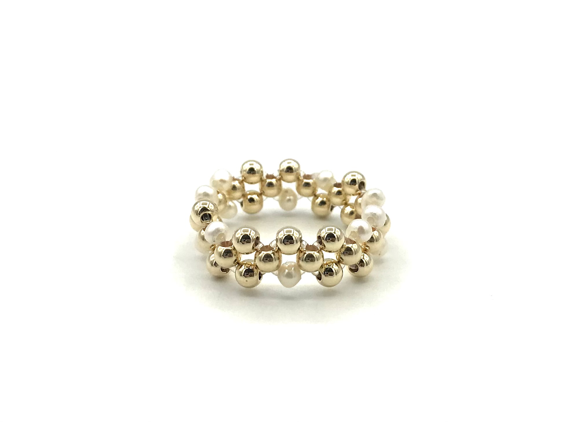 Stretch ring Zehra pearl met dubbele lagen real gold plated balletjes en pareltjes