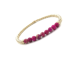 Armband Miray met real gold plated balletjes en roze jaspis edelstenen