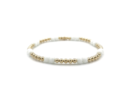 Armband Charlotte met witte jade edelsteen en real gold plated balletjes