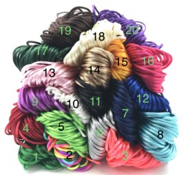 Armband Zehra silk met real gold plated balletjes op goudkleurig satijnkoord