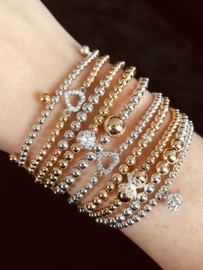 Armband Beau met 4 mm real gold plated hangende balletjes