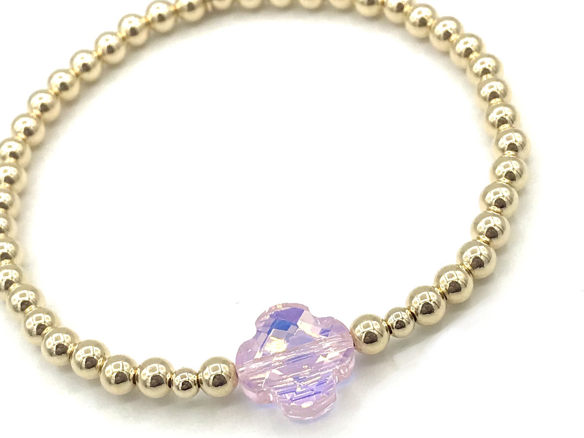 Armband Rabia pink met real gold plated bolletjes en roze klavertje