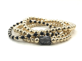 Armband Nina met real gold plated balletjes en zwarte onyx edelsteen