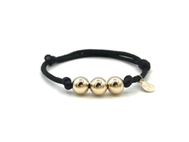 Armband Silk zwart met real gold plated balletjes op satijnkoord